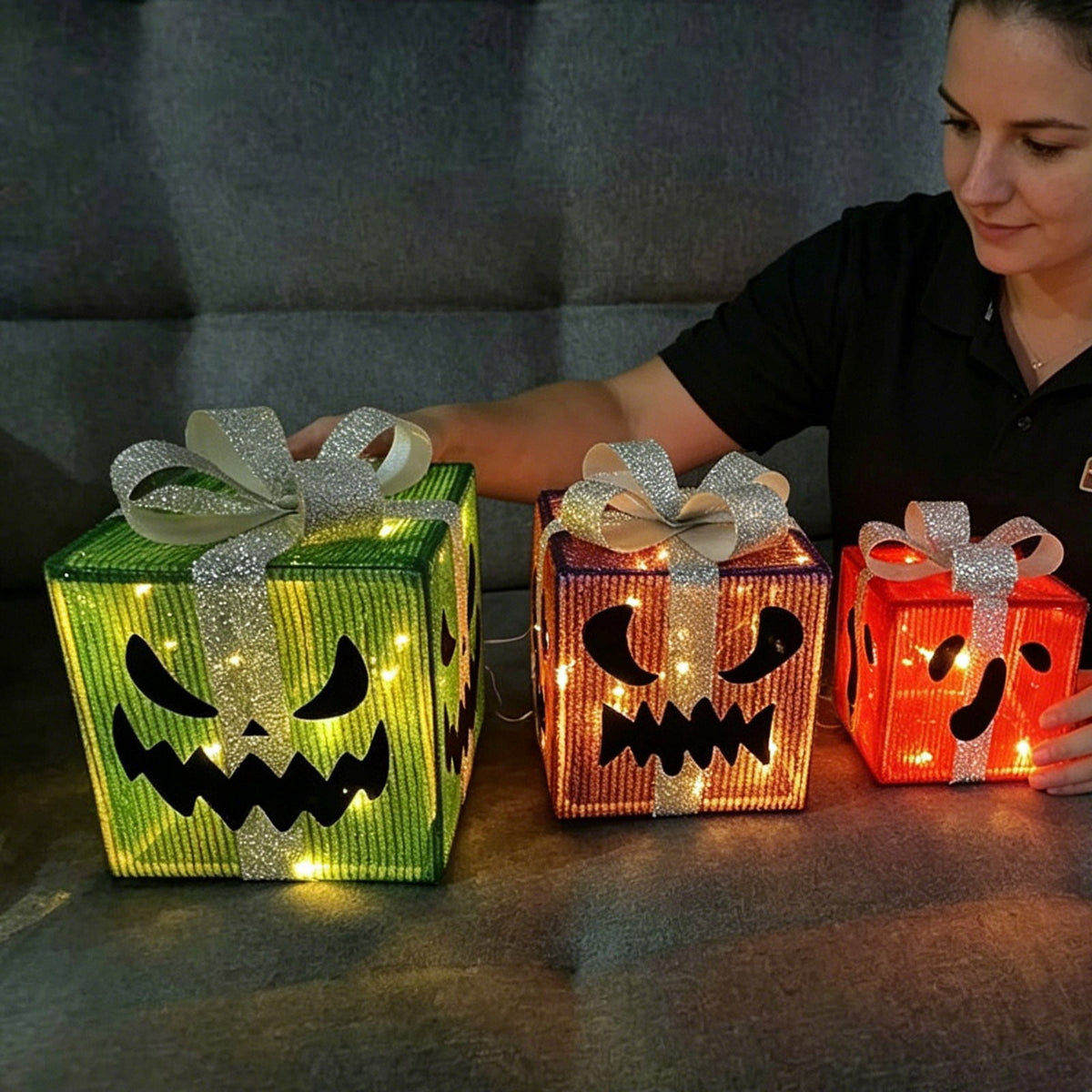 Haunt & Co Desktop Ornament : Eerie Face Display Piece For Desk And Halloween Themed halloween decorations halloween decorations indoor halloween decorations outdoor