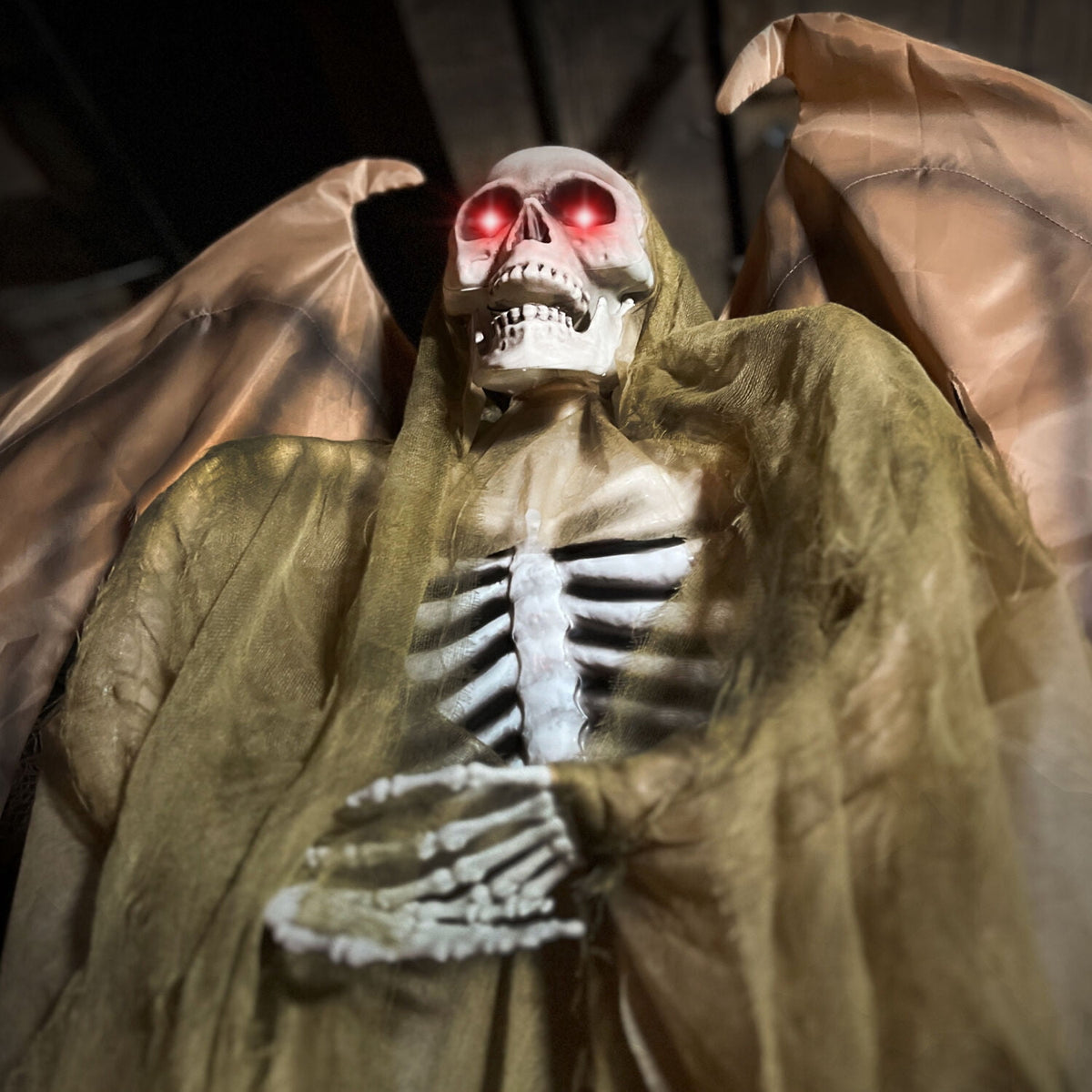 Haunt & Co 5.5 ft Life-size Animatronic Reaper with Wings