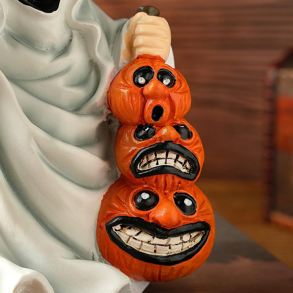 Haunt & Co Halloween Haunted Ghost Pumpkin Ornaments â?? Bold Silhouettes with Creepy Shadows, Halloween Decorations for Snack Tables, Dessert Stations & Halloween Party Setups â?? great for Halloween Parties