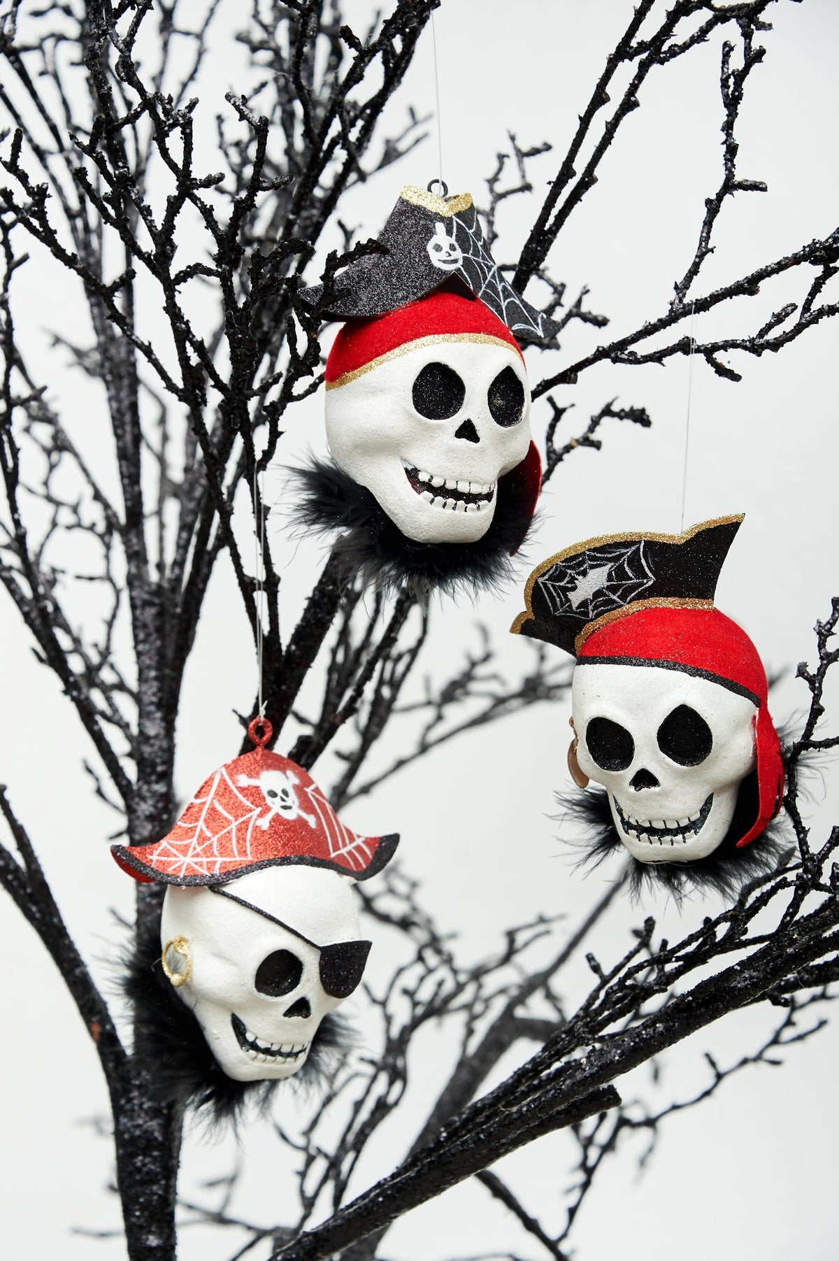 Haunt & Co 3-Piece Pirate Cove Skull Head Halloween Ornament
