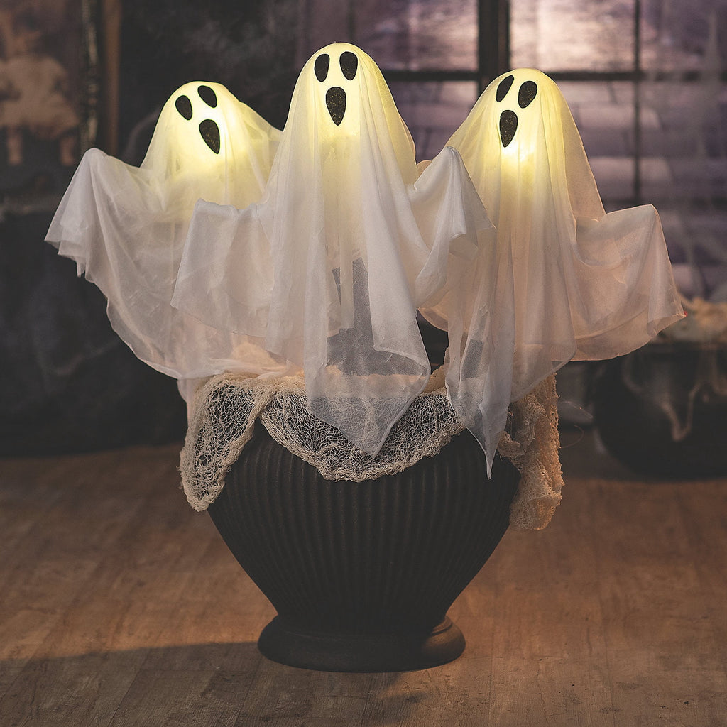 Haunt & Co LED Outdoor Ghost Light Lawn Decoration for Halloween, 3 Pieces