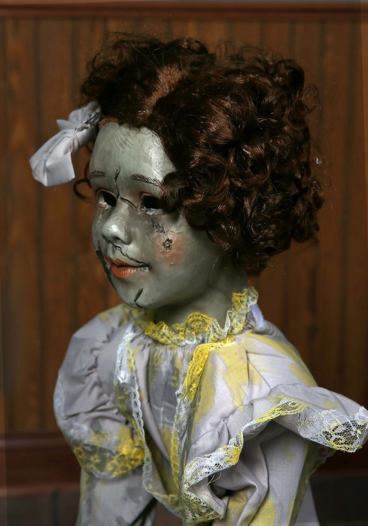 Haunt & Co Animated See-Saw Dolls - 36 in x 48 in