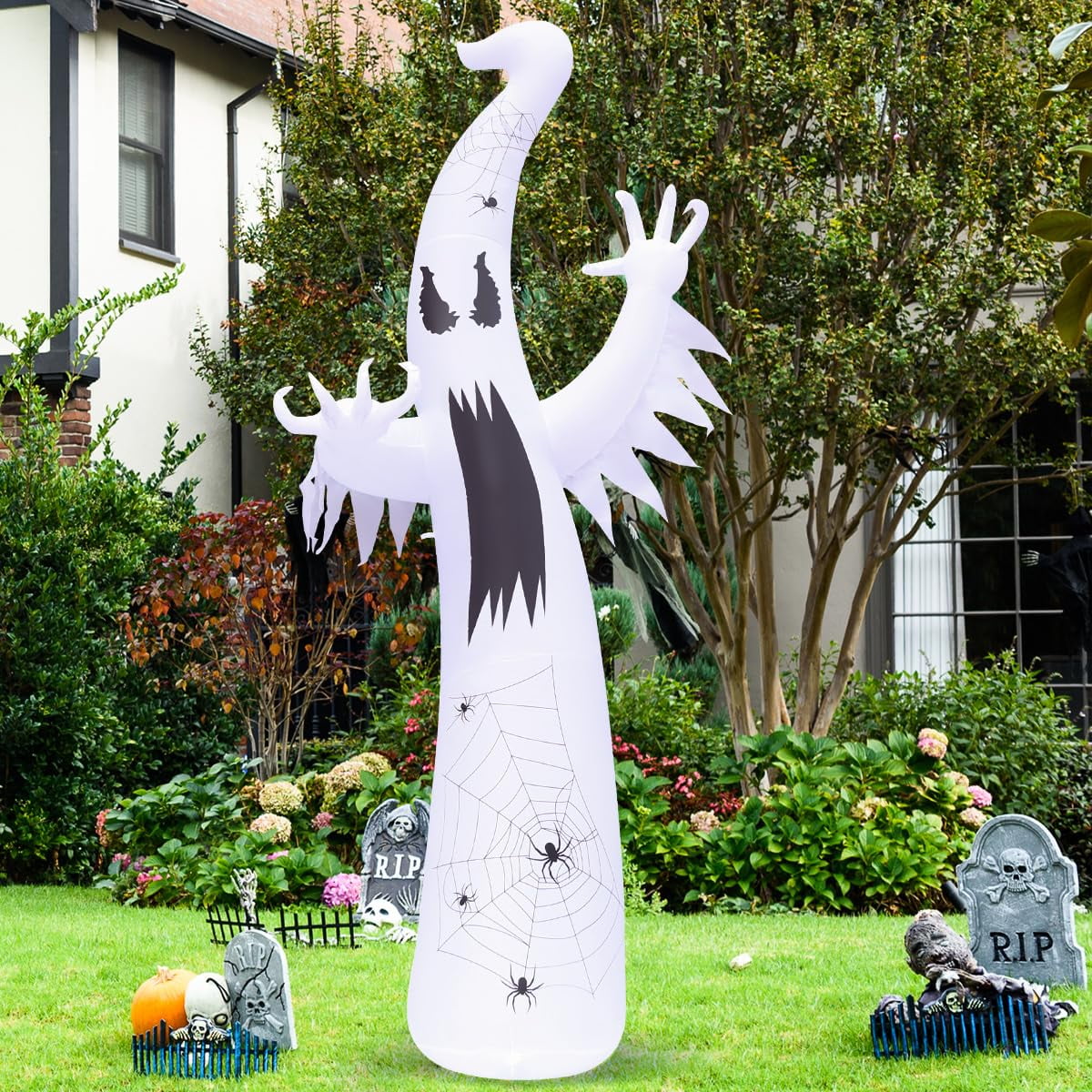 Haunt & Co Halloween Inflatable 11.8 FT Inflatable Halloween Ghost, Inflatable Halloween Ghost Scary Blow Up Ghost with LED Lights, Outdoor Clearance for Halloween/Holiday/Party