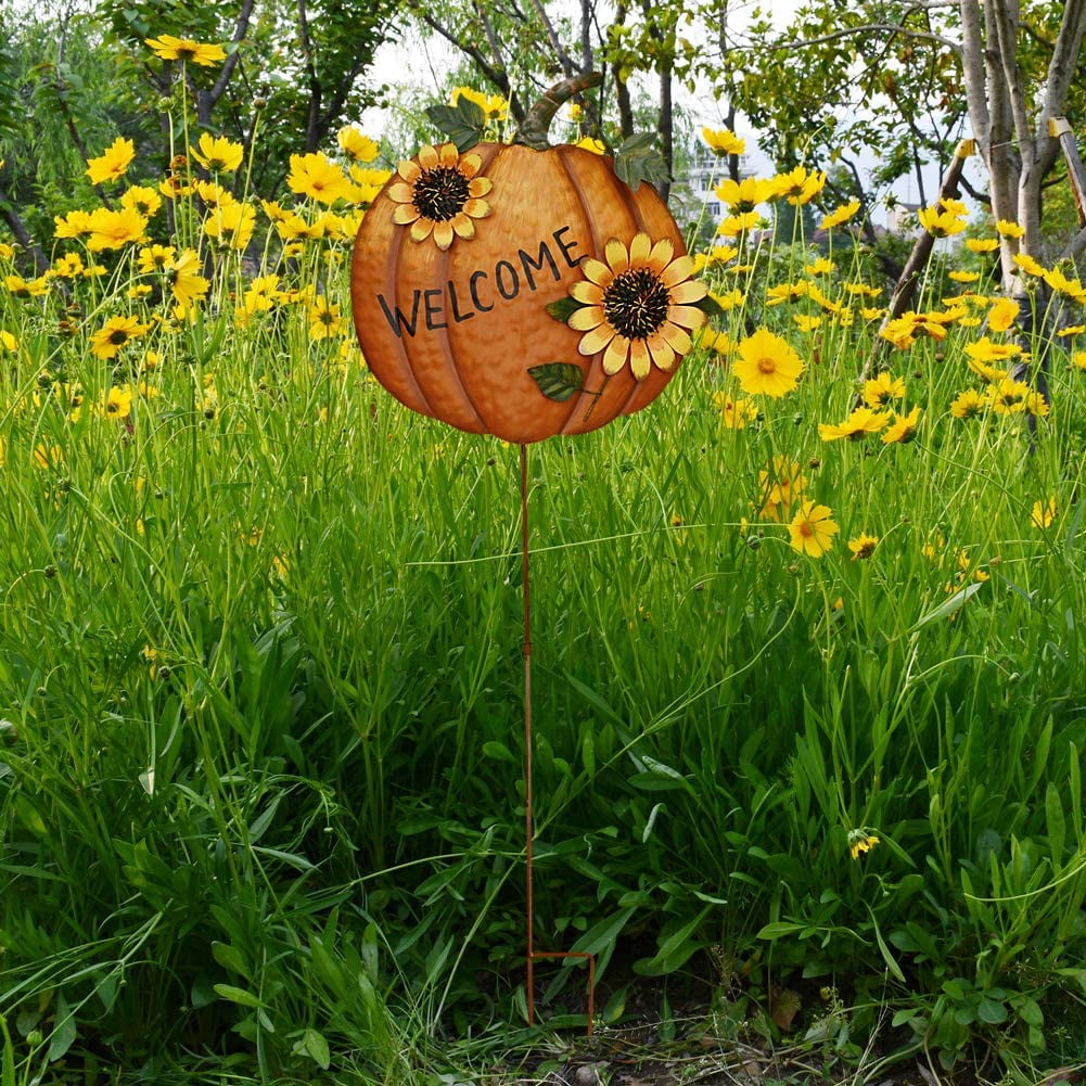Haunt & Co Pumpkin Garden Stake Metal Welcome Sign Fall Decor, Decorative Pumpkin Yard Garden Dcor Outdoor for Autumn Harvest Thanksgiving Halloween Rustic Pumpkin Decoration for Home (1, 14inX36.75in)
