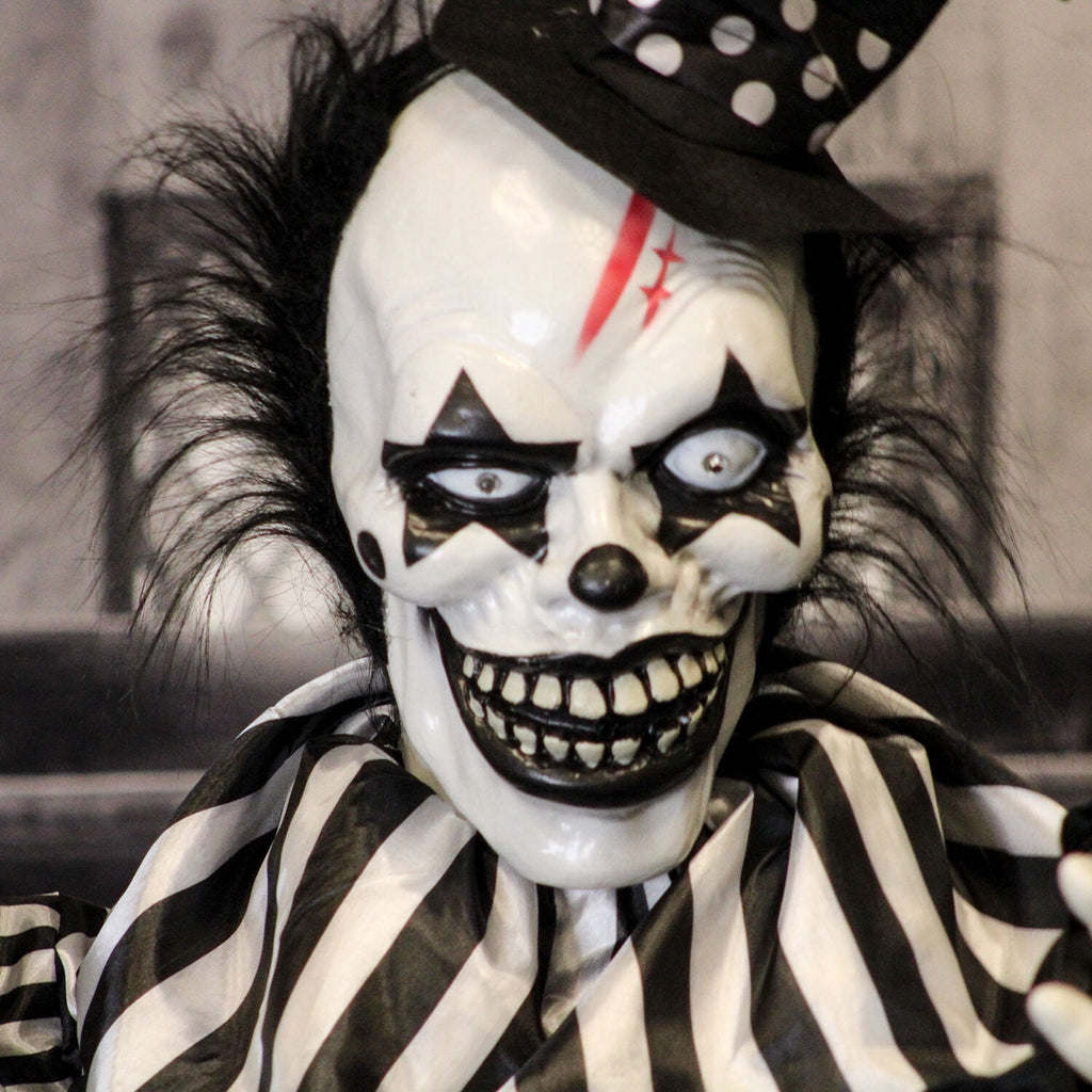Haunt & Co 1.8 ft Groundbreaker Clown-Vile, Multi-Color