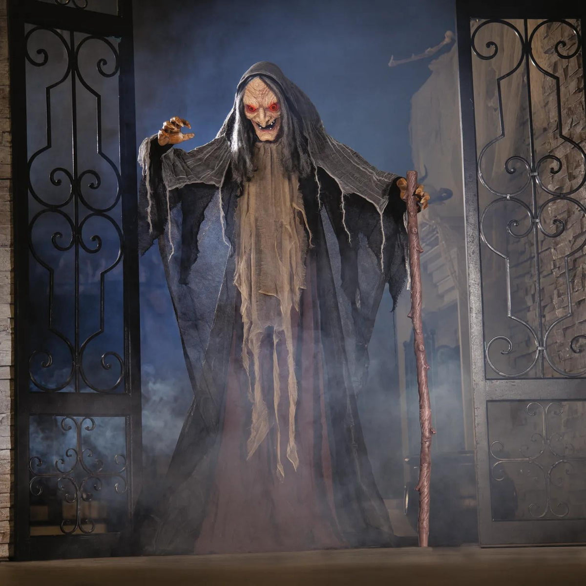 Haunt & Co Fun Express 5-Foot Animated Standing Witch Creepy
