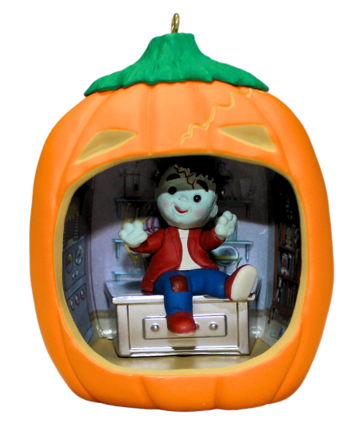 Haunt & Co Ornament: 2020 Happy Halloween! |