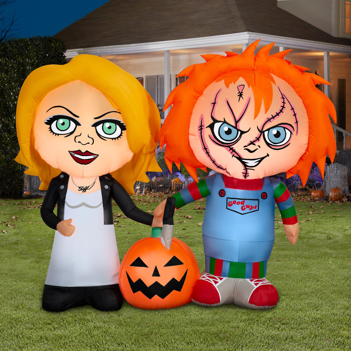 Haunt & Co Halloween Airblown Yard Inflatables Chucky and Bride & Pumkin 66.14 in x 19.29 in x 57.48 in 5.09 lb