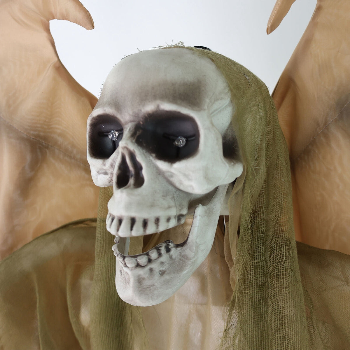 Haunt & Co 5.5 ft Life-size Animatronic Reaper with Wings
