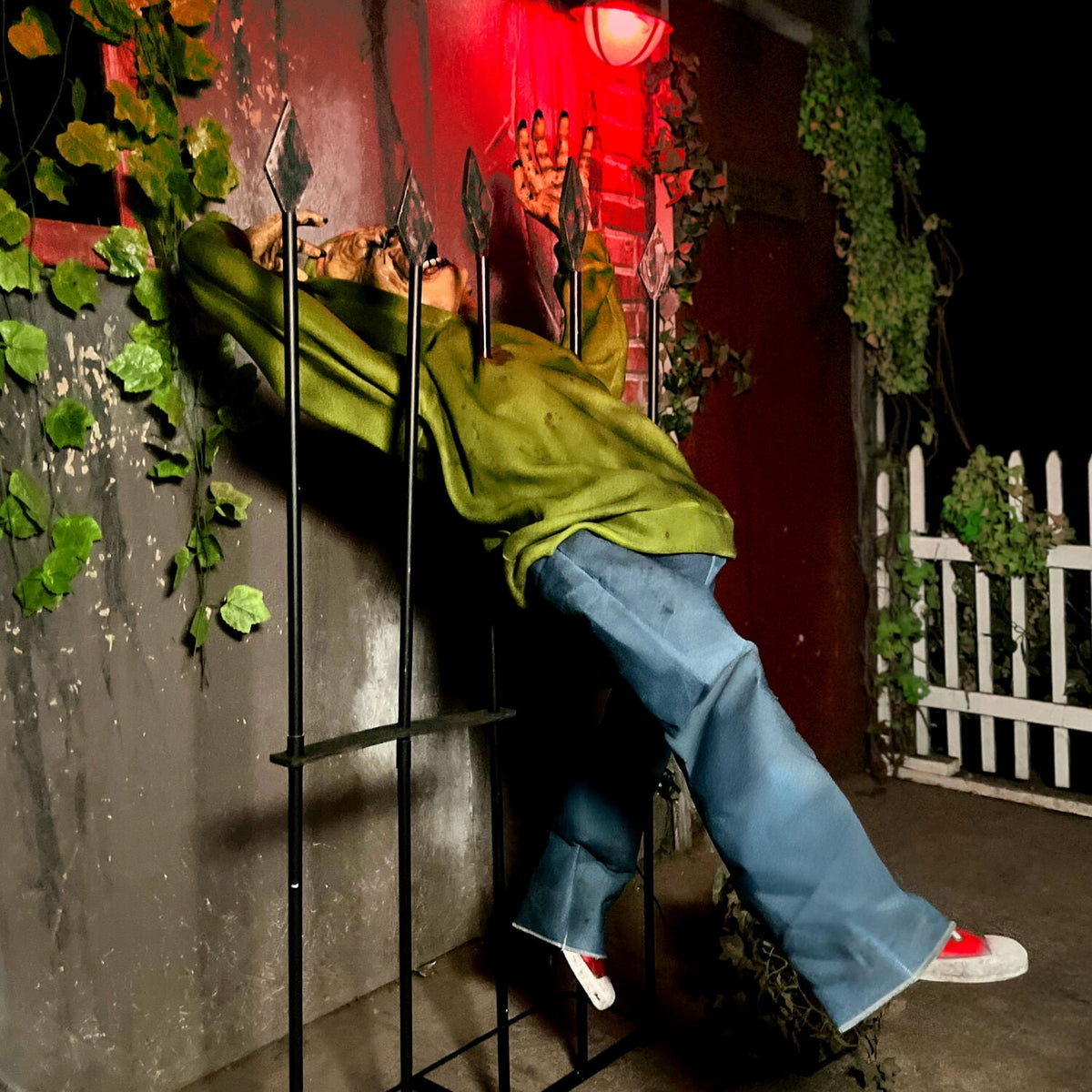 Haunt & Co 4.4 ft Voice-Sensor Impaled Zombie Halloween Animatronic