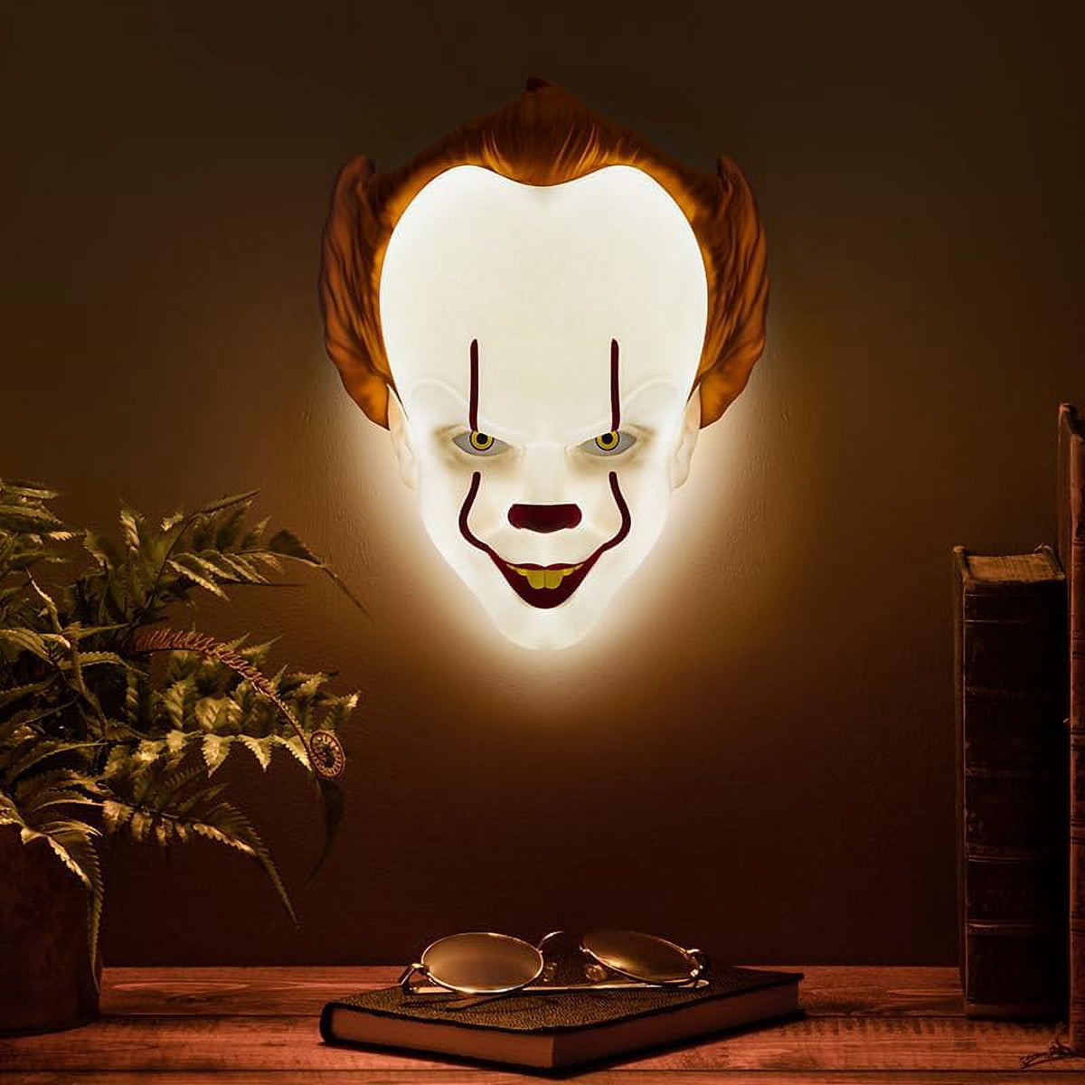 Haunt & Co Paladone Halloween White Pennywise Mask, 15.5" x 18.2"